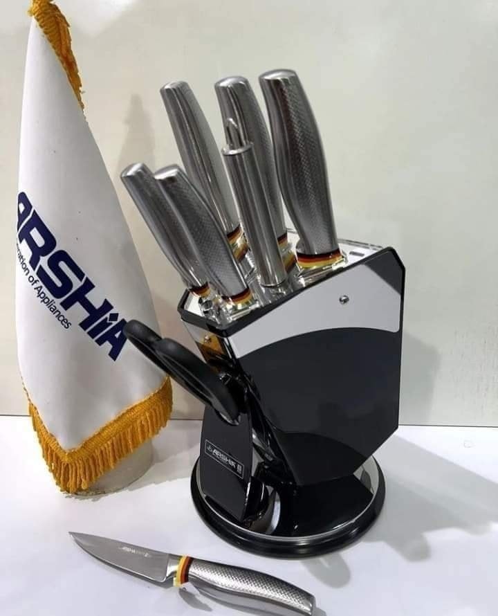 طقم سكاكين تيتانيوم 8 قطع من ارشيا